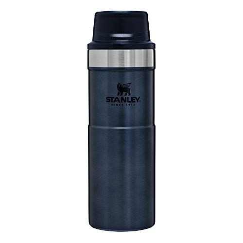 Stanley Classic Trigger Action Travel Mug 16 oz –Leak Proof + Packable Hot & Cold Thermos – Double Wall Vacuum Insulated Tumbler for Coffee, Tea & Drinks – BPA Free Stainless-Steel Cup, 473 ml.