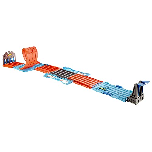 Hot Wheels Toy Car Track Set, Race Crate Transforms into 3 Track Different Builds, includes Storage & 2 Cars in 1:64 Scale (Amazon Exclusive)