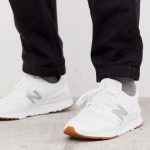 New Balance 997 trainers in white
