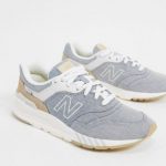 New Balance 997H trainers in grey and gold