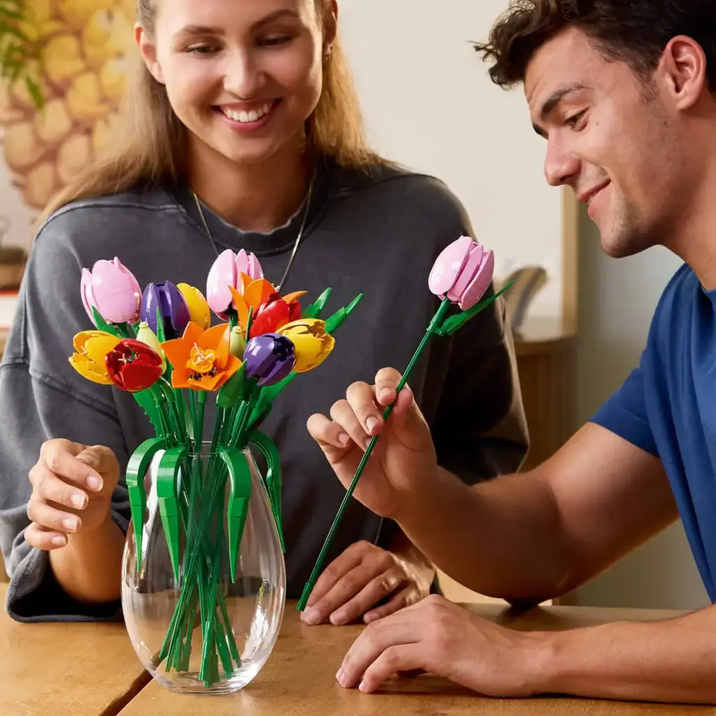 לגו בוטניקה זר צבעונים 11501 LEGO Botanicals Tulip Bouquet רק ב₪184 ומשלוח חינם!