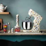 מיקסר Russell Hobbs 25931 Emma Bridgewater רק ב₪874!