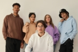 לקט Sweatshirts מחמם לחורף ולסתיו ממגוון מותגים שווים!