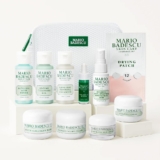 מארז טיפוח קומפקטי “A Little Bit of Mario” מבית Mario Badescu רק ב₪87!