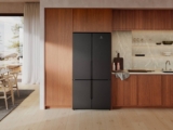 מקרר 4 דלתות אינוורטר 572 ליטר Electrolux EvenTemp UltimateTaste 700 EQE5600BB רק ב₪4,990 + כיריים אינדוקציה בשווי ₪890 במתנה ומשלוח חינם!