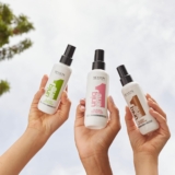 רב מכררררר! ספריי הקסם לשיער 10 ב-1 Revlon Professional UniqOne רק ב₪58!